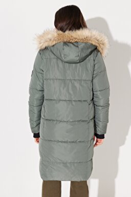 Regular Fit Normal Kesim Kapüşonlu Uzun Haki Şişme Mont - Khaki-L232223801 (görsel 8)
