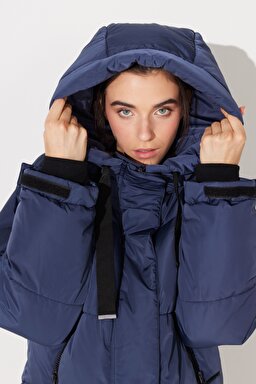 Regular Fit Normal Kesim Kapüşonlu Dik Yaka Lacivert Şişme Mont - Blue-L232233400 (görsel 4)