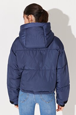 Regular Fit Normal Kesim Kapüşonlu Dik Yaka Lacivert Şişme Mont - Blue-L232233400 (görsel 6)