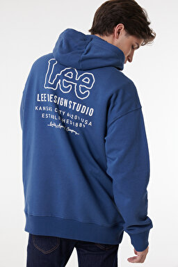 Loose Fit Rahat Kesim Kapüşonlu İçi Polarlı Sırt Baskılı Mavi Sweatshirt - Blue-L232274400 (görsel 4)