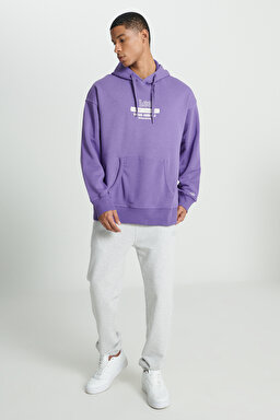 Loose Fit Rahat Kesim Kapüşonlu İçi Polarlı Sırt Baskılı Mor Sweatshirt - Purple-L232274499 (görsel 5)
