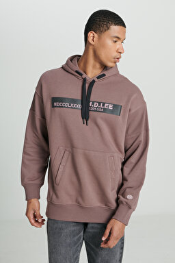 Loose Fit Rahat Kesim Kapüşonlu İçi Polarlı Sırt Baskılı Kahverengi Sweatshirt - Taupe-L232283640 (görsel 4)