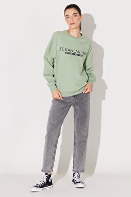 Oversize Fit Geniş Kesim Bisiklet Yaka Şardonlu Açık Yeşil Sweatshirt - Light Green-L232342299 (görsel 2)