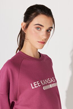 Oversize Fit Geniş Kesim Bisiklet Yaka Şardonlu Koyu Pembe Sweatshirt - Purple-L232342499 (görsel 4)