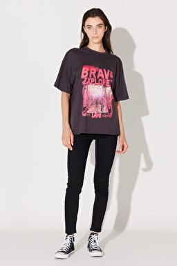 Loose Fit Rahat Kesim %100 Pamuk Bisiklet Yaka Antrasit Tişört - Anthracite-L232354003 (görsel 5)