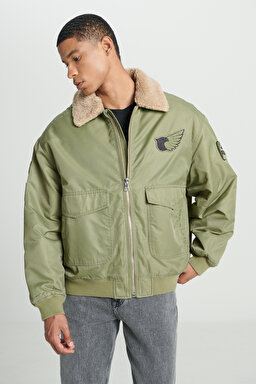 Regular Fit Normal Kesim Patch Detaylı Sherpa Yaka Haki Bomber Ceket - Khaki-L232386801 (görsel 3)