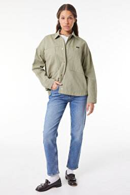Oversize Fit Geniş Kesim Çıtçıtlı Açık Yeşil Gömlek - Olive Green-L23240172 (görsel 4)
