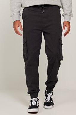 Regular Fit Normal Kesim Normal Bel Kargo Cepli Siyah Esnek Jooger Pantolon - Washed Black-L232498JA