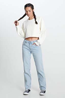 Bisiklet Yaka %100 Pamuk Ekru Crop Sweatshirt - Ecru-L241261NQ (görsel 3)