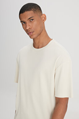 Loose Fit Rahat Kesim Bisiklet Yaka Bej Tişört - Beige-L241569614 (görsel 4)