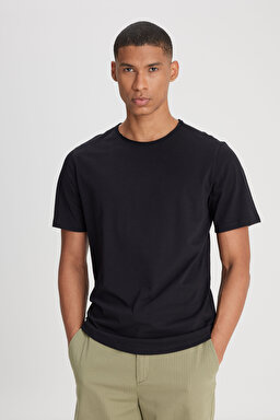 Regular Fit Normal Kesim Bisiklet Yaka %100 Pamuk Siyah Tişört - Black-L241570001 (görsel 2)