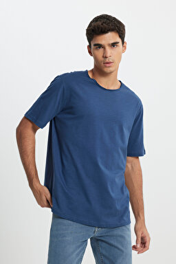 Regular Fit Normal Kesim Bisiklet Yaka %100 Pamuk Lacivert Tişört - İndigo-L241570TF (görsel 2)