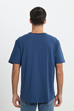 Regular Fit Normal Kesim Bisiklet Yaka %100 Pamuk Lacivert Tişört - İndigo-L241570TF (görsel 5)