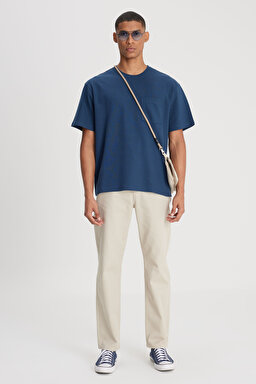 Loose Fit Rahat Kesim Bisiklet Yaka %100 Pamuk Lacivert Tişört - İndigo-L241571TF (görsel 3)