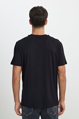 Regular Fit Normal Kesim Bisiklet Yaka %100 Pamuk Siyah Tişört - Black-L241576001 (görsel 5)