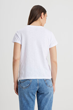 Regular Fit Normal Kesim Bisiklet Yaka Beyaz Tişört - Bright White-L241644LJ (görsel 5)