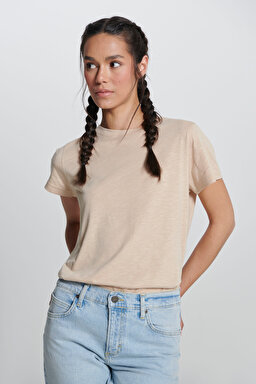 Regular Fit Normal Kesim Bisiklet Yaka Bej Tişört - Oxford Tan-L241644UQ (görsel 2)
