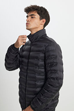 Regular Fit Normal Kesim Siyah Şişme Mont - Black-L242028001 (görsel 3)