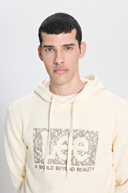 Regular Fit Normal Kesim Kapüşonlu Ekru Sweatshirt - Ecru-L242168104 (görsel 4)