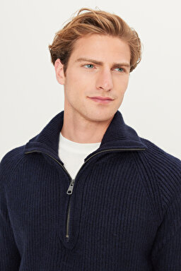 Regular Fit Normal Kesim Fermuar Detaylı Lacivert Triko Kazak - Navy-L242496410 (görsel 4)
