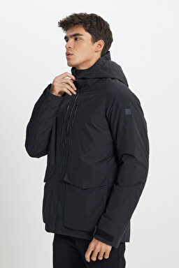 Relaxed Fit Geniş Kesim Kapüşonlu Siyah Parka - Black-L242506001