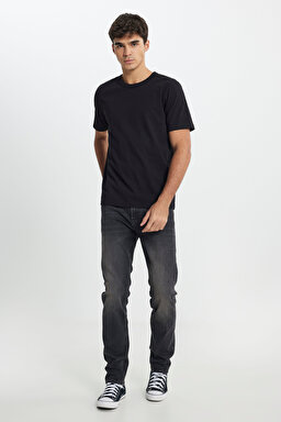 Regular Fit Normal Kesim Bisiklet Yaka %100 Pamuk Siyah Tişört - Black-L242526001 (görsel 3)