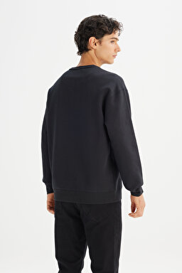 Pamuklu Relaxed Fit Bisiklet Yaka Logo Detaylı Sweatshirt - Black-L242547001 (görsel 5)