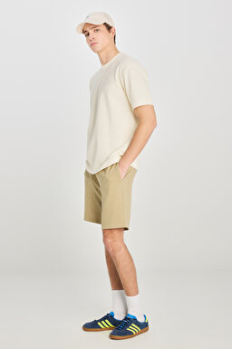 Relaxed Fit Geniş Kesim Bisiklet Yaka Pamuklu Kırık Beyaz Tişört - Off White-L2510271102 (görsel 3)