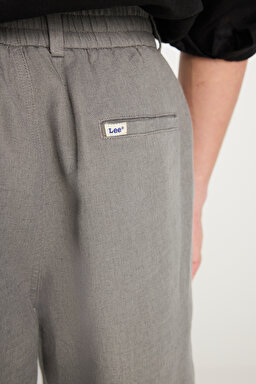 %100 Keten Regular Fit Normal Kesim Lastik Bel Detaylı Koyu Gri Şort - Dark Grey-L251030093 (görsel 5)