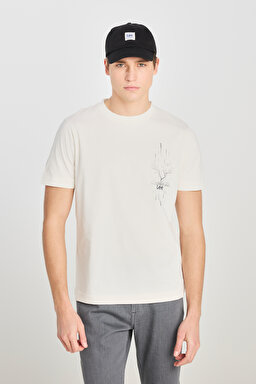 %100 Pamuk Regular Fit Normal Kesim Bisiklet Yaka Baskılı Ekru Tişört - Off White-L2510321102 (görsel 2)