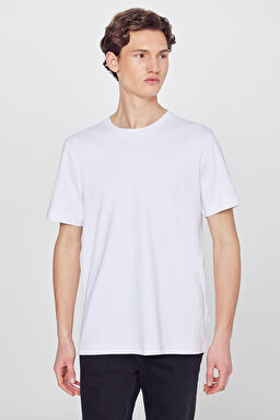 %100 Pamuk Regular Fit Normal Kesim Bisiklet Yaka Basic Tişört - Off White-L2520112102
