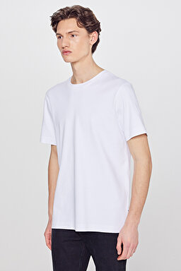 %100 Pamuk Regular Fit Normal Kesim Bisiklet Yaka Basic Tişört - Off White-L2520112102 (görsel 2)