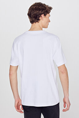 %100 Pamuk Regular Fit Normal Kesim Bisiklet Yaka Basic Tişört - Off White-L2520112102 (görsel 5)