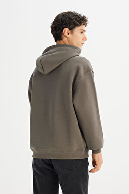 Pamuklu Regular Fit Normal Kesim Kapüşonlu İçi Polarlı Sweatshirt - Khaki-L2520157801 (görsel 6)