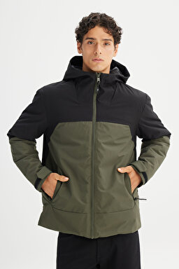 Relaxed Fit Rahat Kesim Kapüşonlu Sıcak Tutan Mont - Khaki-L2520257801