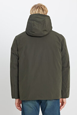 Relaxed Fit Rahat Kesim Kapüşonlu Cepli Şişme Puffer Mont - KHAKI-L2520258801 (görsel 5)