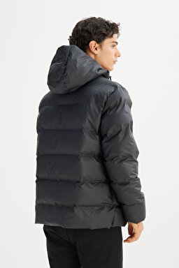 Regular Fit Normal Kesim Kapüşonlu Cepli Şişme Puffer Mont - Black-L2520263001 (görsel 6)