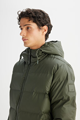 Regular Fit Normal Kesim Kapüşonlu Cepli Puffer Şişme Mont - KHAKI-L2520263801 (görsel 5)
