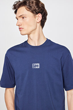 %100 Pamuk Nefes Alan Kumaş Loose Fit Rahat Kesim Logo Detaylı Tişört - Navy-L2520302410 (görsel 4)