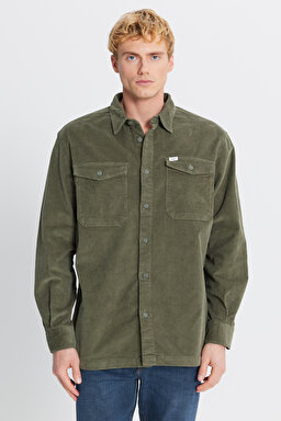 Pamuklu Relaxed Fit Rahat Kesim Klasik Yaka Cepli Kadife Gömlek - Mercantile Green-L2520353526