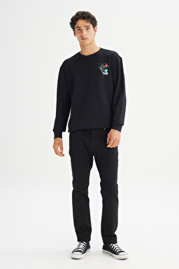 Pamuklu Regular Fit Normal Kesim Bisiklet Yaka Sweatshirt - Black-L2520361001 (görsel 2)