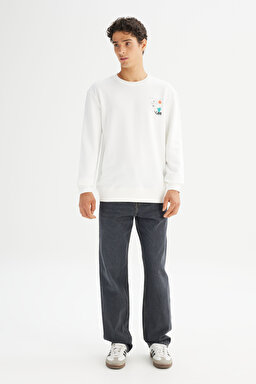 Regular Fit Normal Kesim Bisiklet Yaka Baskılı Kırık Beyaz Sweatshirt - Off White-L2520361102 (görsel 2)
