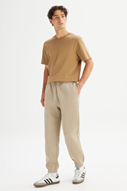 Pamuklu Regular Fit Normal Kesim Cepli Örme Jogger Pantolon - Beige-L2520368614 (görsel 3)