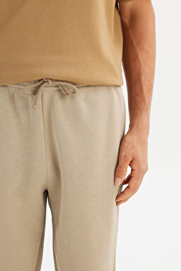 Pamuklu Regular Fit Normal Kesim Cepli Örme Jogger Pantolon - Beige-L2520368614 (görsel 4)