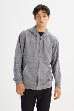 Regular Fit Normal Kesim Kapüşonlu Cepli İçi Polarlı Fermuarlı Sweatshirt - Gray-L2520370035