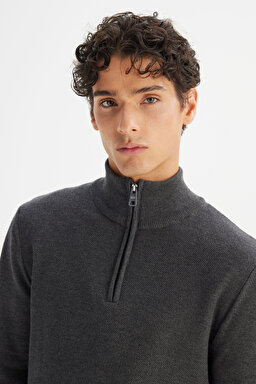 Pamuklu Regular Fit Normal Kesim Dik Yaka Triko Kazak - Anthracita-L2520372003 (görsel 4)