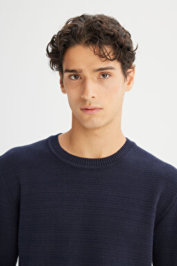 %100 Pamuk Regular Fit Normal Kesim Bisiklet Yaka Triko Kazak - Navy-L2520373410 (görsel 4)