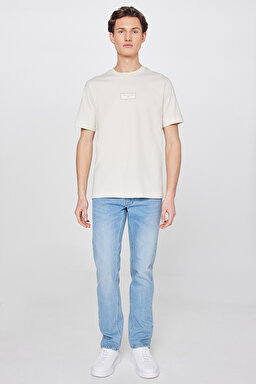 %100 Pamuk Nefes Alan Kumaş Regular Fit  Logo Detaylı Tişört - Beige-L2610071614 (görsel 3)