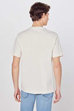 %100 Pamuk Nefes Alan Kumaş Regular Fit  Logo Detaylı Tişört - Beige-L2610071614 (görsel 5)