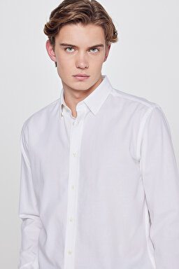 Pamuklu Yumuşak Dokulu Regular Fit Normal Kesim Çizgili Gömlek - White-L2610158100 (görsel 4)